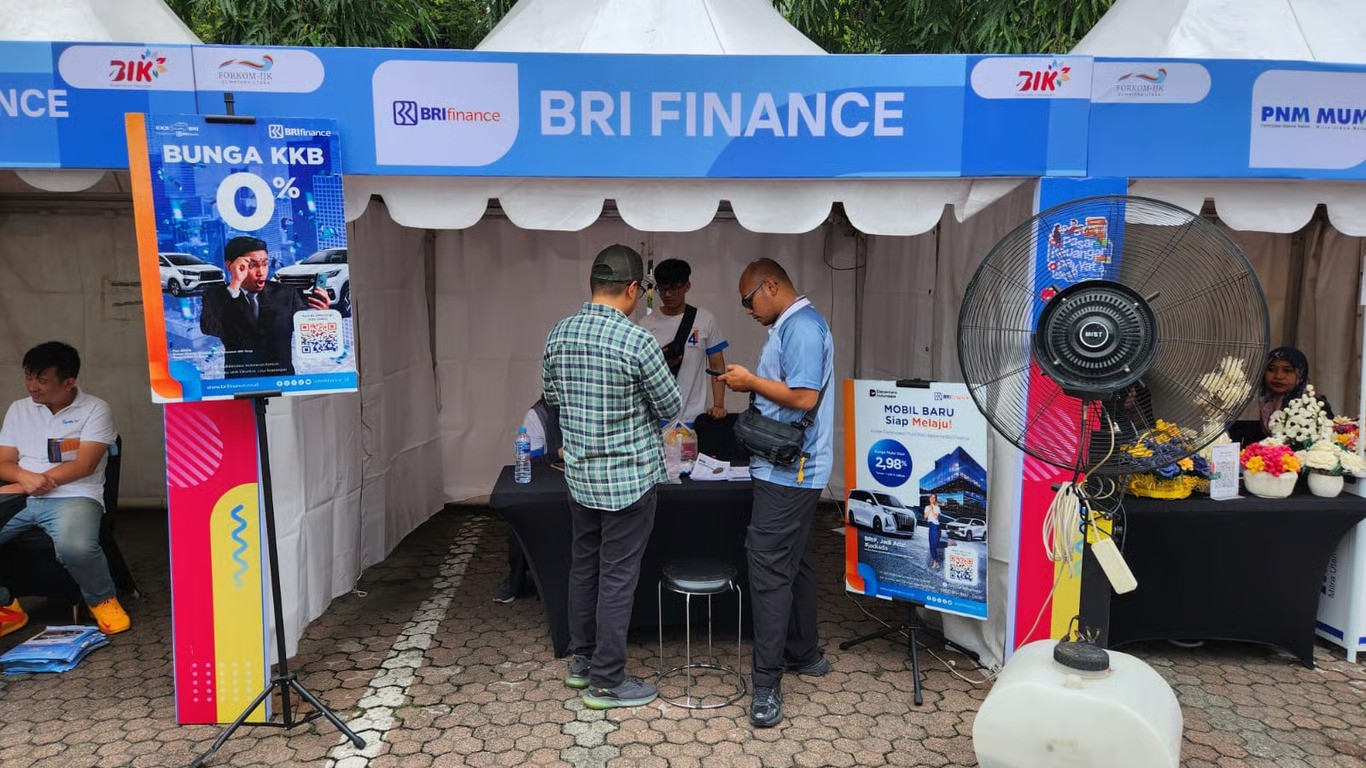 Dukung Inklusi Keuangan Berkelanjutan, BRI Finance Hadirkan Promo di Pasar Keuangan Rakyat di Medan