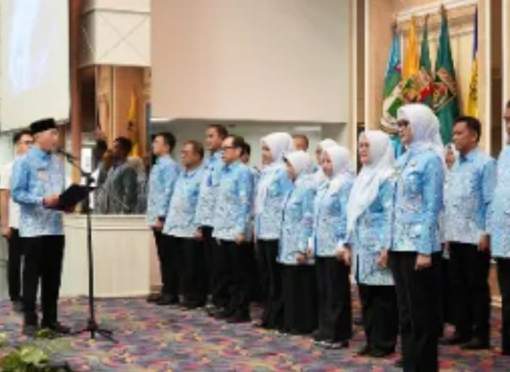 Kukuhkan Pengurus LKKS Provinsi Lampung, Gubernur Rahmat Mirzani Dorong Sinergi