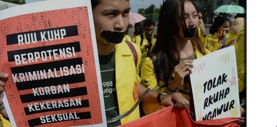 Kontroversi, Akan Disahkan RUU KUHP Menimbulkan Keresahan Masyarakat