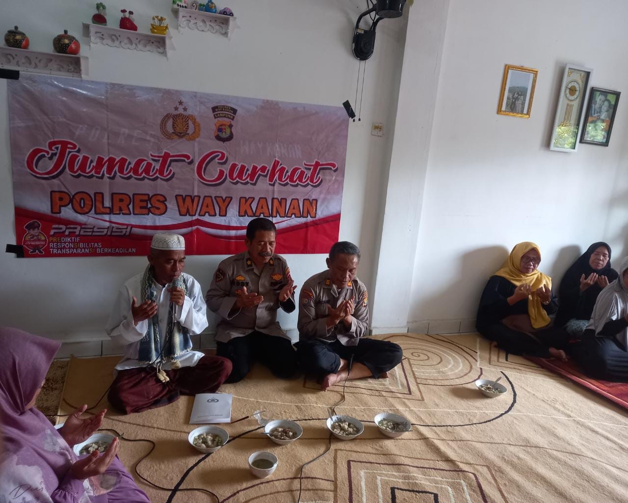 Polres Way Kanan Jum’at Curhat Bersama Ibu Pengajian Miftahul Huda