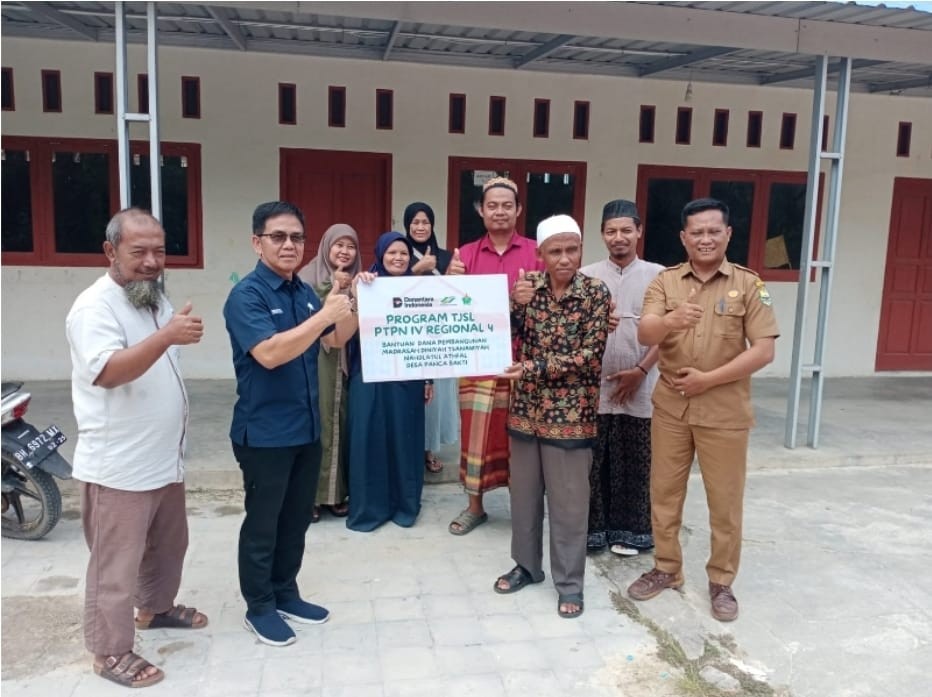 Holding Perkebunan Nusantara Dukung Pendidikan Keagamaan, PTPN IV PalmCo Regional 4 Bangun Ruang Kel