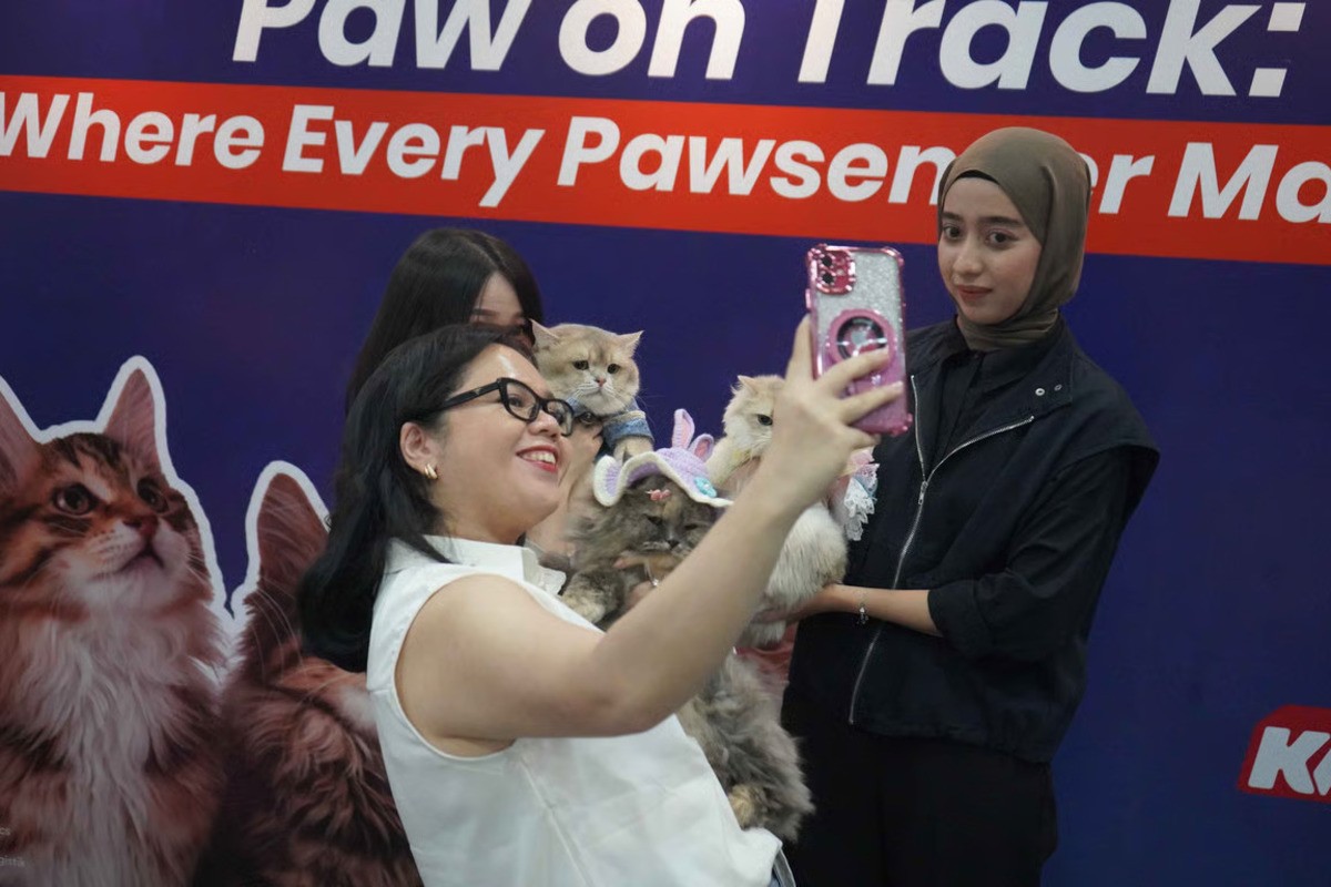 KAI Logistik Raih Penghargaan Marketeers Digital Marketing Heroes 2025 untuk Kategori Online – Offli