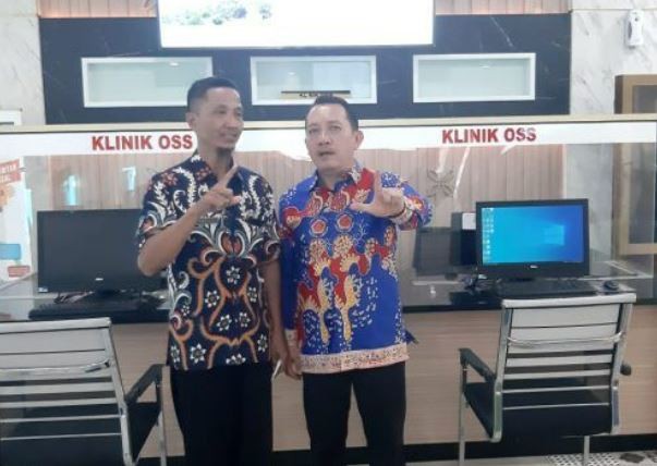 Pemkab pesawaran peringati Indomaret dan Alfamart terkait pelanggaran jam operasional