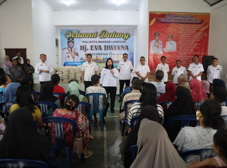 Pemkot Bandar Lampung Salurkan 223.055 Ton Beras Bansos ke 20 Kecamatan