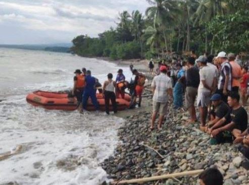 Saat Mencari Ikan, Nelayan Pesisir Barat Lampung Tewas Tenggelam