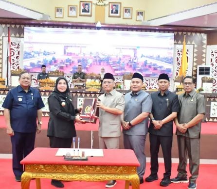 DPRD Kota Bandarlampung Paripurna Enam Raperda Inisiatif TA 2025