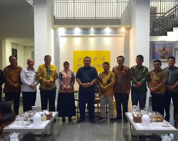 Plt Rektor Unila dan Rektor Terpilih Prof Lusmeilia Afriani Lakukan Audiensi dengan Gubernur Lampung