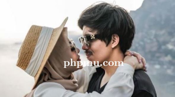 Atta dan Aurel Berselancar ke Italy